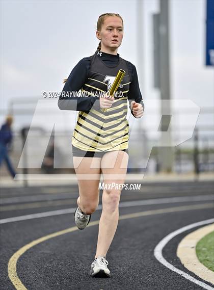 Thumbnail 2 in IHSAA Delta Sectionals (4 x 800 Meter)  photogallery.