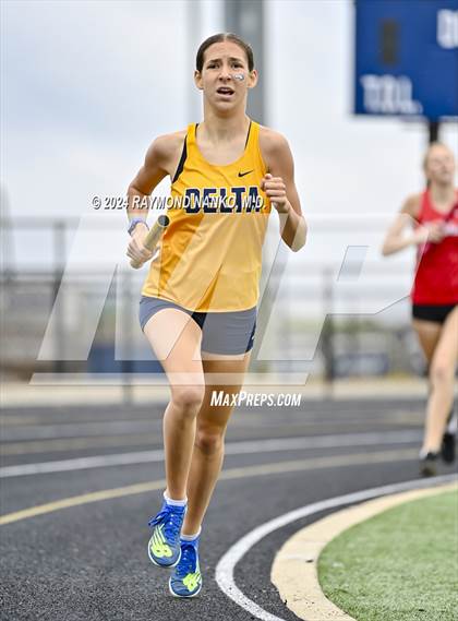 Thumbnail 1 in IHSAA Delta Sectionals (4 x 800 Meter)  photogallery.