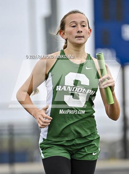 Thumbnail 3 in IHSAA Delta Sectionals (4 x 800 Meter)  photogallery.