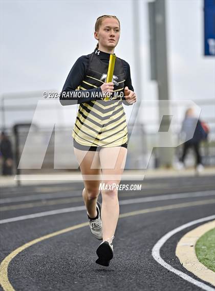 Thumbnail 2 in IHSAA Delta Sectionals (4 x 800 Meter)  photogallery.