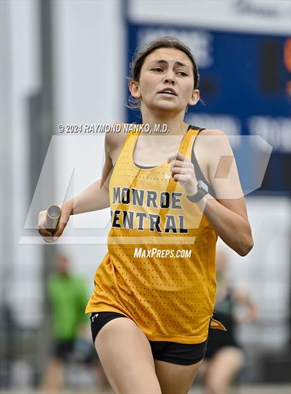 Thumbnail 3 in IHSAA Delta Sectionals (4 x 800 Meter)  photogallery.
