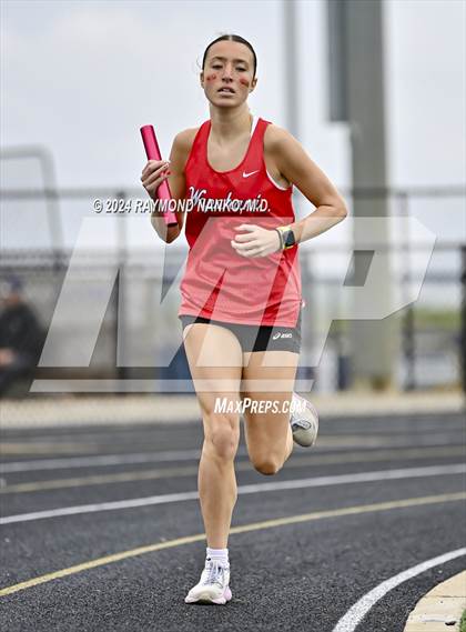 Thumbnail 1 in IHSAA Delta Sectionals (4 x 800 Meter)  photogallery.