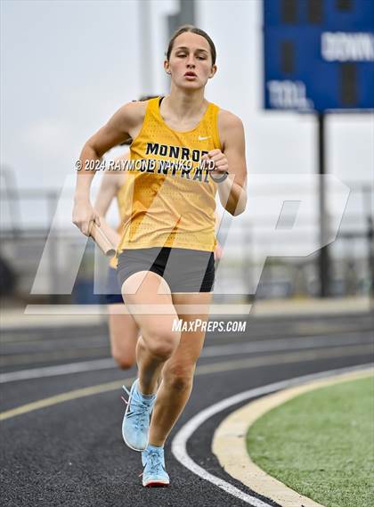 Thumbnail 2 in IHSAA Delta Sectionals (4 x 800 Meter)  photogallery.