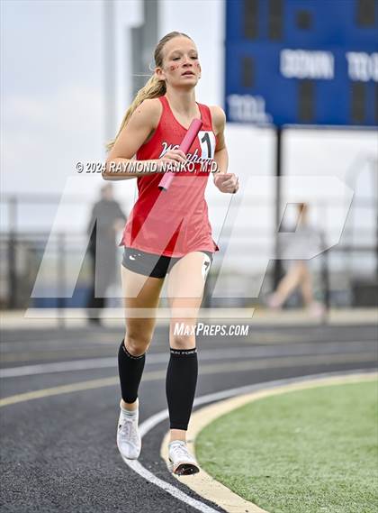 Thumbnail 1 in IHSAA Delta Sectionals (4 x 800 Meter)  photogallery.