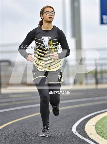 Thumbnail 3 in IHSAA Delta Sectionals (4 x 800 Meter)  photogallery.