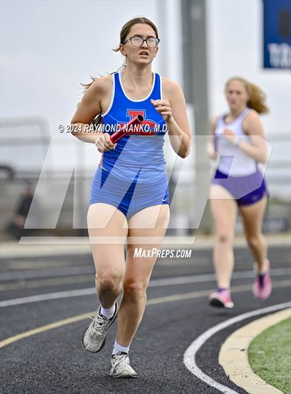Thumbnail 3 in IHSAA Delta Sectionals (4 x 800 Meter)  photogallery.