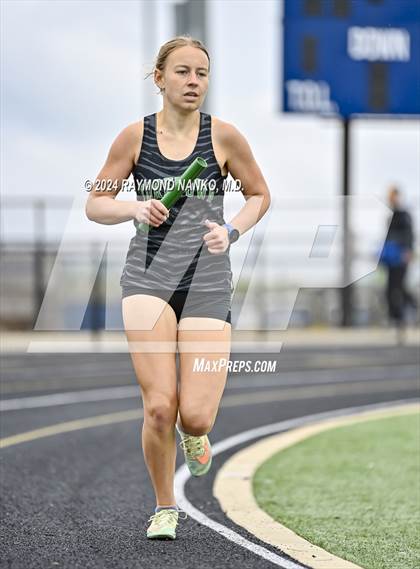Thumbnail 3 in IHSAA Delta Sectionals (4 x 800 Meter)  photogallery.