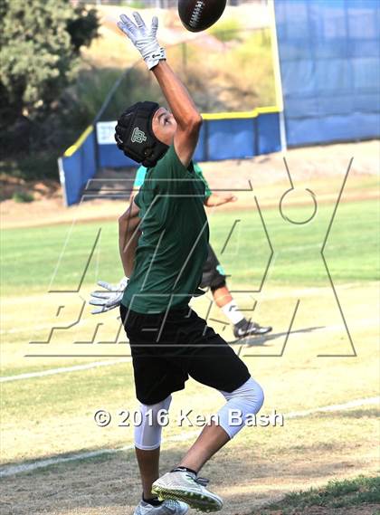 Thumbnail 1 in 7-on-7 Tournament photogallery.