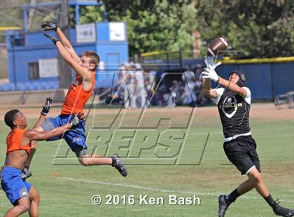 Thumbnail 3 in 7-on-7 Tournament photogallery.
