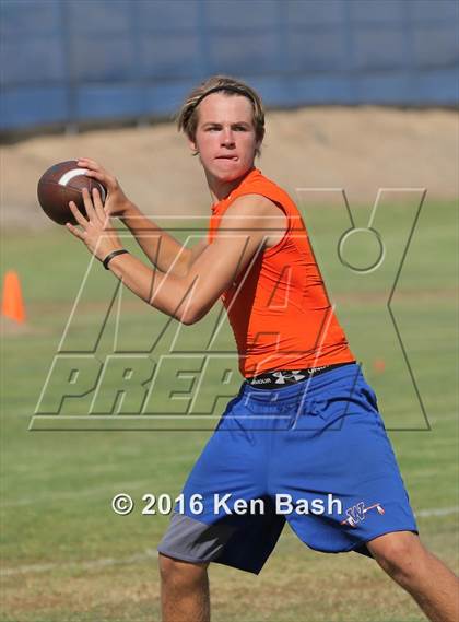 Thumbnail 3 in 7-on-7 Tournament photogallery.