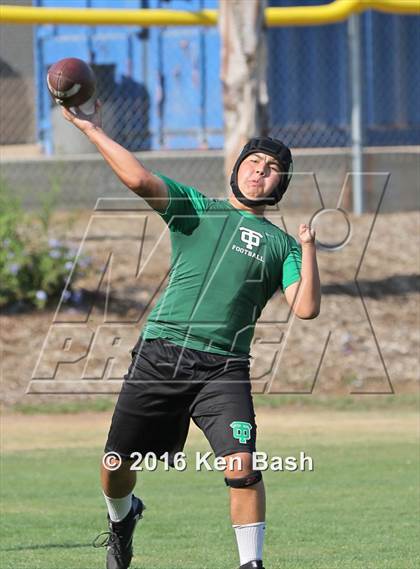 Thumbnail 2 in 7-on-7 Tournament photogallery.