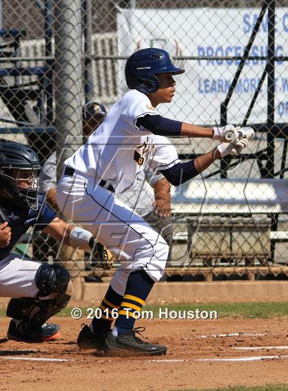 Thumbnail 1 in Alhambra vs Germantown Friends photogallery.