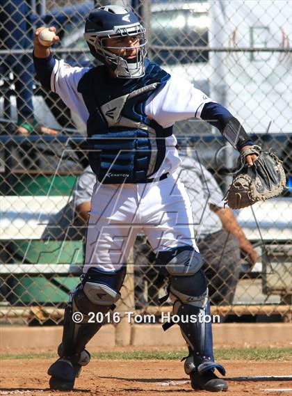 Thumbnail 2 in Alhambra vs Germantown Friends photogallery.