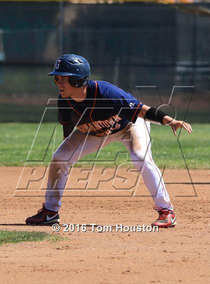 Thumbnail 3 in Alhambra vs Germantown Friends photogallery.