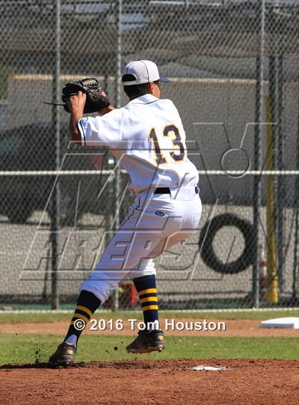 Thumbnail 3 in Alhambra vs Germantown Friends photogallery.