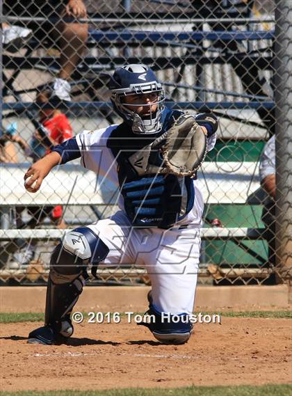 Thumbnail 2 in Alhambra vs Germantown Friends photogallery.