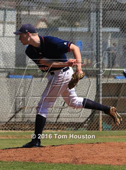 Thumbnail 3 in Alhambra vs Germantown Friends photogallery.