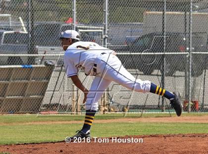 Thumbnail 3 in Alhambra vs Germantown Friends photogallery.