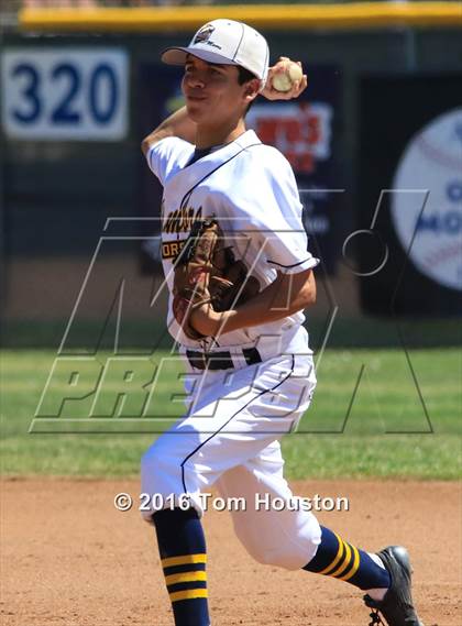 Thumbnail 2 in Alhambra vs Germantown Friends photogallery.