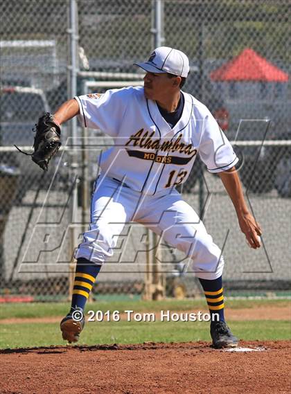 Thumbnail 2 in Alhambra vs Germantown Friends photogallery.