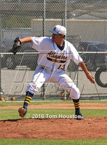 Thumbnail 2 in Alhambra vs Germantown Friends photogallery.