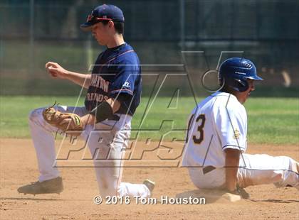 Thumbnail 2 in Alhambra vs Germantown Friends photogallery.