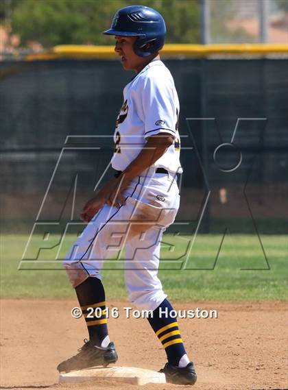 Thumbnail 2 in Alhambra vs Germantown Friends photogallery.