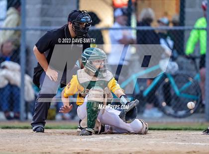 Thumbnail 2 in Dubuque Senior @ Iowa City West photogallery.
