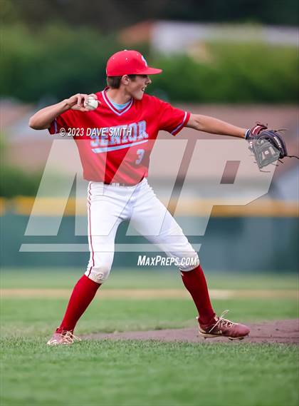Thumbnail 3 in Dubuque Senior @ Iowa City West photogallery.