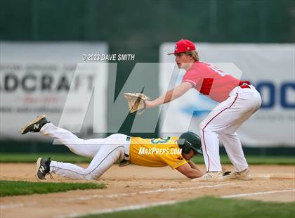 Thumbnail 3 in Dubuque Senior @ Iowa City West photogallery.