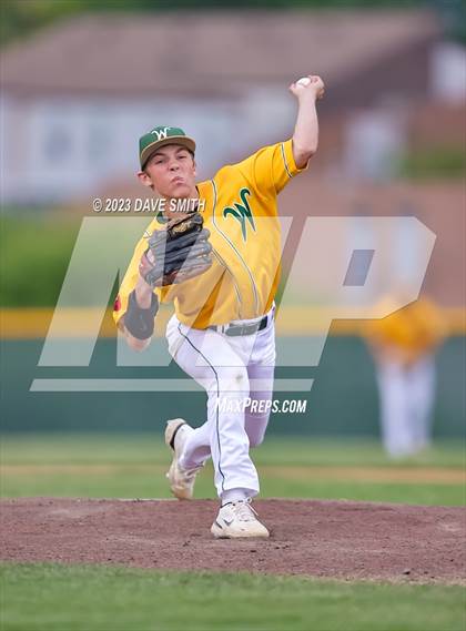 Thumbnail 2 in Dubuque Senior @ Iowa City West photogallery.