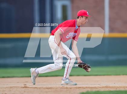 Thumbnail 1 in Dubuque Senior @ Iowa City West photogallery.