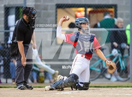 Thumbnail 3 in Dubuque Senior @ Iowa City West photogallery.