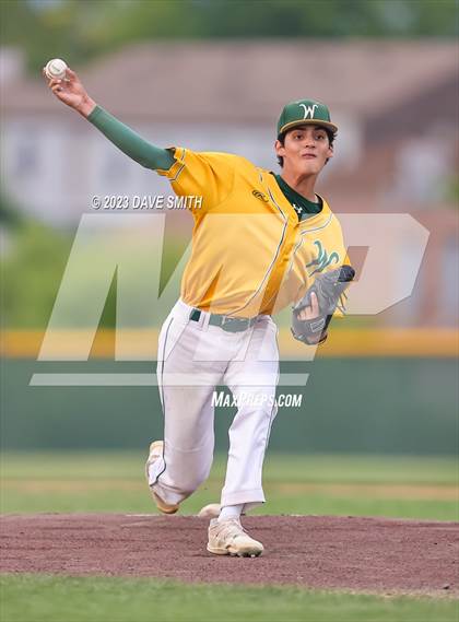 Thumbnail 3 in Dubuque Senior @ Iowa City West photogallery.