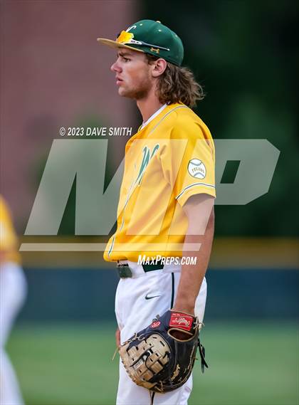 Thumbnail 2 in Dubuque Senior @ Iowa City West photogallery.