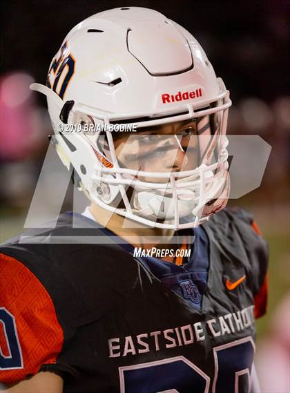 Thumbnail 2 in O'Dea @ Eastside Catholic photogallery.