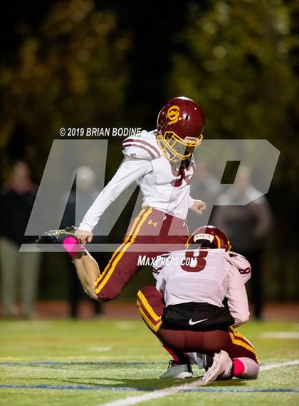 Thumbnail 2 in O'Dea @ Eastside Catholic photogallery.