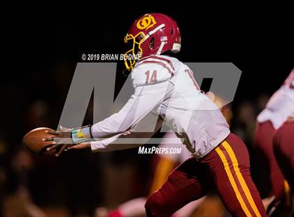 Thumbnail 2 in O'Dea @ Eastside Catholic photogallery.