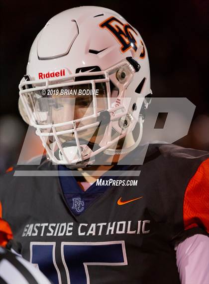 Thumbnail 3 in O'Dea @ Eastside Catholic photogallery.