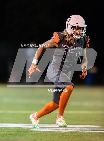 Thumbnail 2 in O'Dea @ Eastside Catholic photogallery.