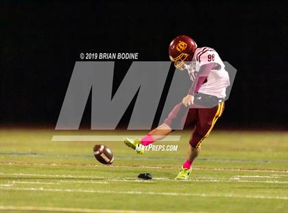 Thumbnail 2 in O'Dea @ Eastside Catholic photogallery.