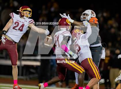 Thumbnail 2 in O'Dea @ Eastside Catholic photogallery.
