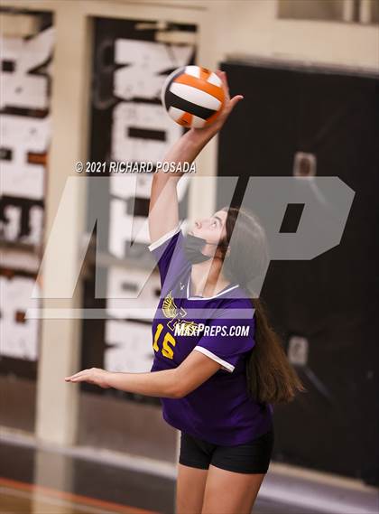 Thumbnail 1 in Fresno @ Selma photogallery.