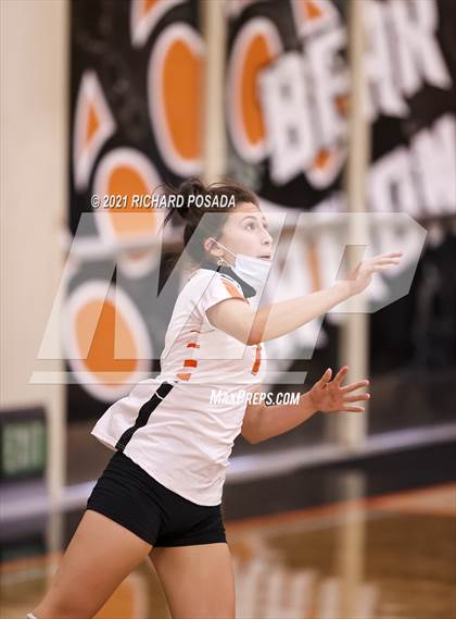 Thumbnail 2 in Fresno @ Selma photogallery.