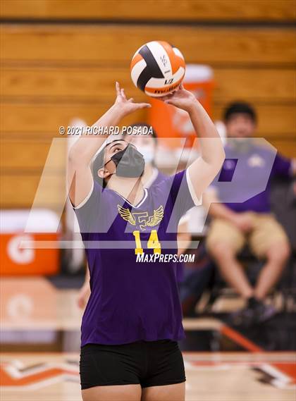 Thumbnail 2 in Fresno @ Selma photogallery.