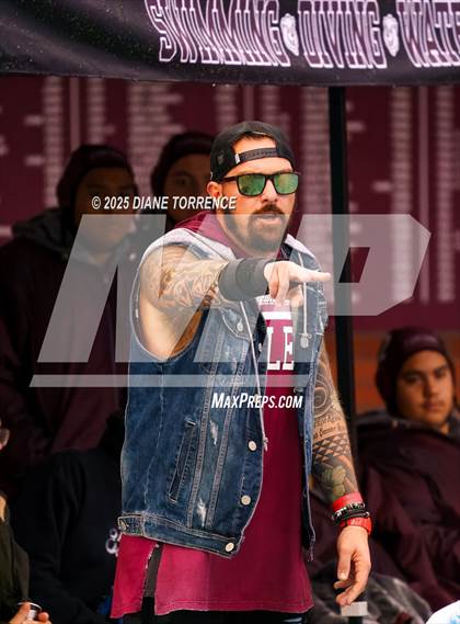 Thumbnail 2 in Baldwin Park vs Fontana (CIF SS Division 5 Final) photogallery.