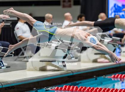 Thumbnail 2 in IHSAA State Final photogallery.