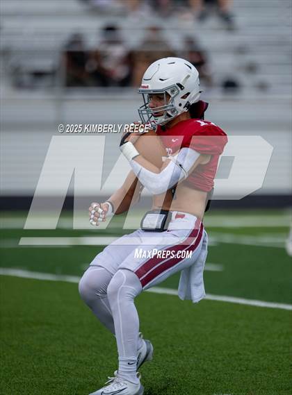 Thumbnail 2 in Brookwood vs Holt (Spring Scrimmage) photogallery.