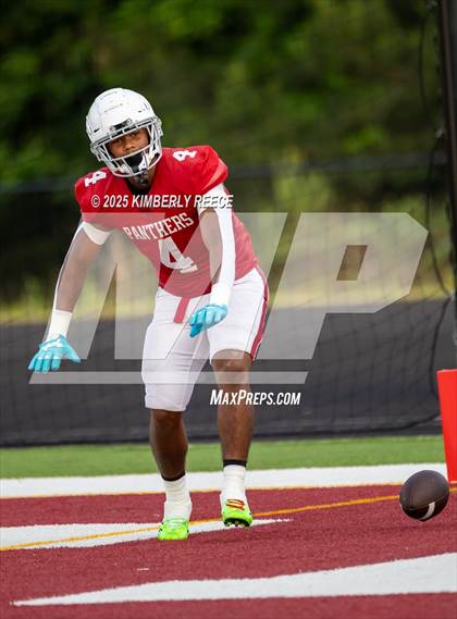 Thumbnail 3 in Brookwood vs Holt (Spring Scrimmage) photogallery.