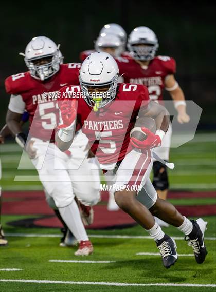 Thumbnail 3 in Brookwood vs Holt (Spring Scrimmage) photogallery.